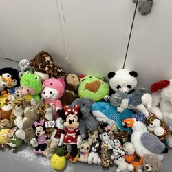 Plush Animas And Others 