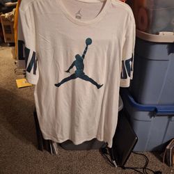 Jordan T-Shirt Size Large-$20.00