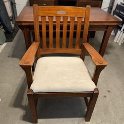 Wood Chair 