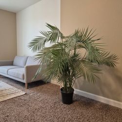 Artificial Palm Tree 🌴