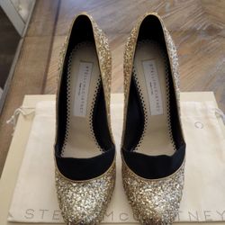 Stella McCartney Glitter Gold Heels 🌟