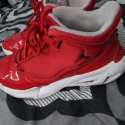 Size 10-Jordan 11 Retro High Win Like '96