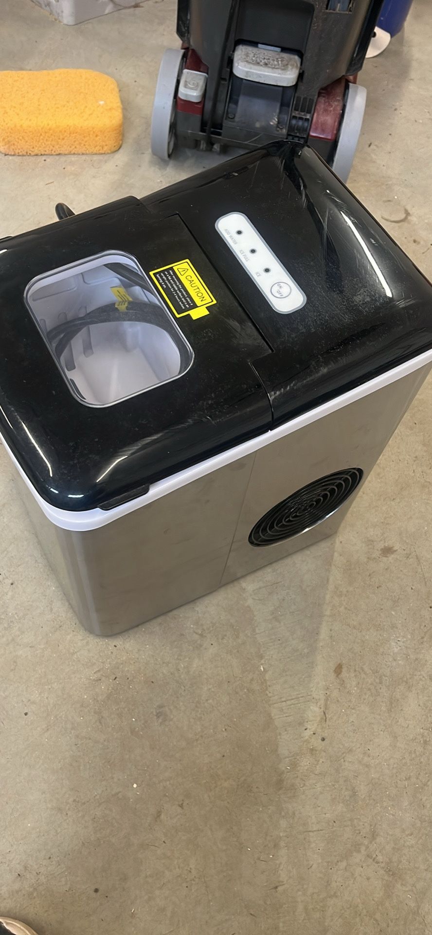 Crownful Countertop Ice Maker