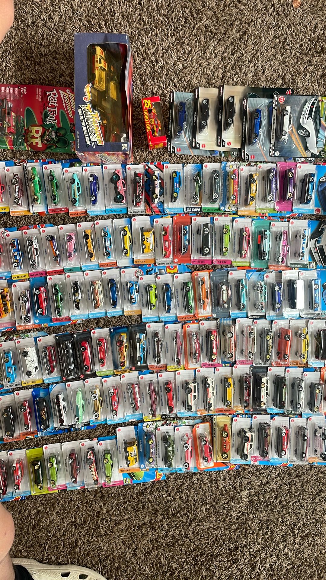 HOT WHEELS LOT