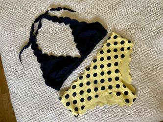 Marysia swim suit bikini top and bottom, size L