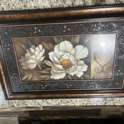 Beautiful Artwork And Picture Frames