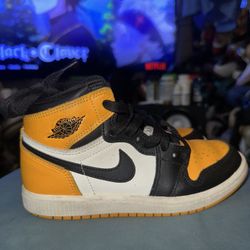 Jordan 1 Taxi Kids Size 1y Pre Owned 