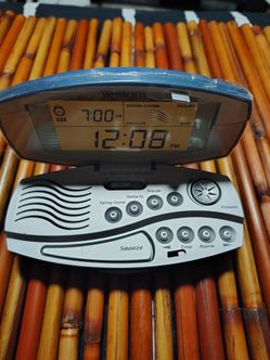 vintage Westclox Travelscape digital travel alarm clock