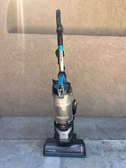 Bissell Vacuum Cleaner