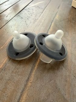 Ninni Co Pacifiers
