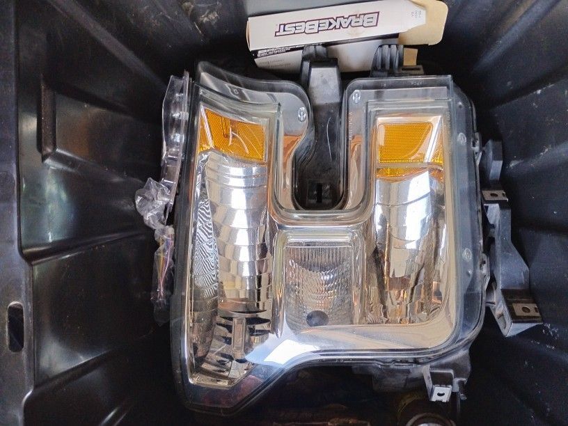 2015 Ford F150 Head Light 