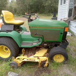 Ultra John Deere Riding Lawn Mower