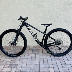 Trek Roscoe 