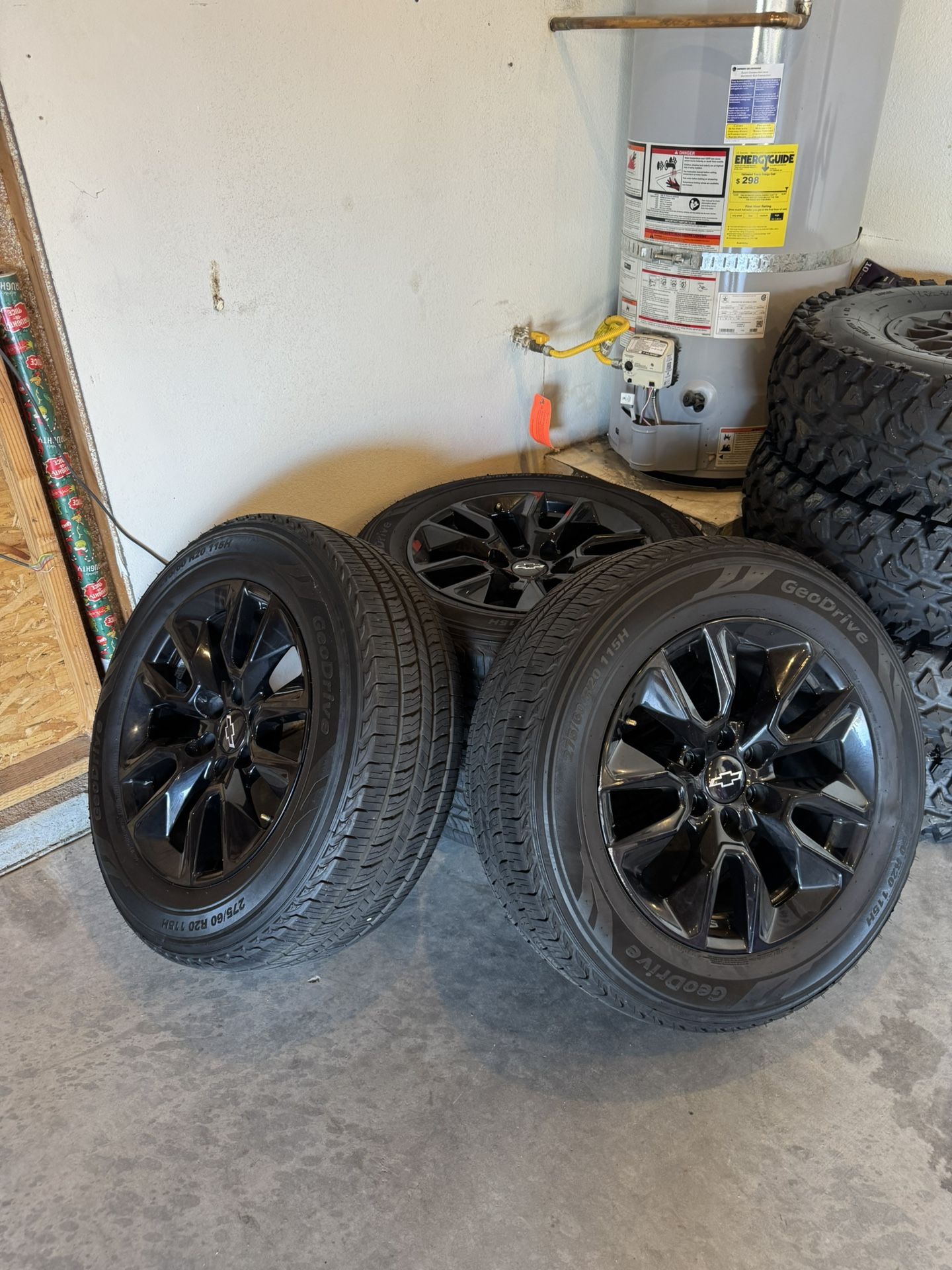 Chevy Silverado wheels and tires 2022