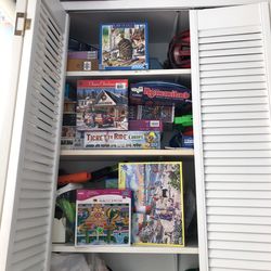 Puzzles: Assorted 1,000 Pieces