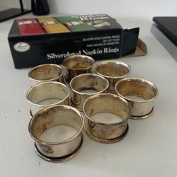 Vintage 1980 Leonard Towle Silverplated Napkin Rings Original Packaging Set of 8
