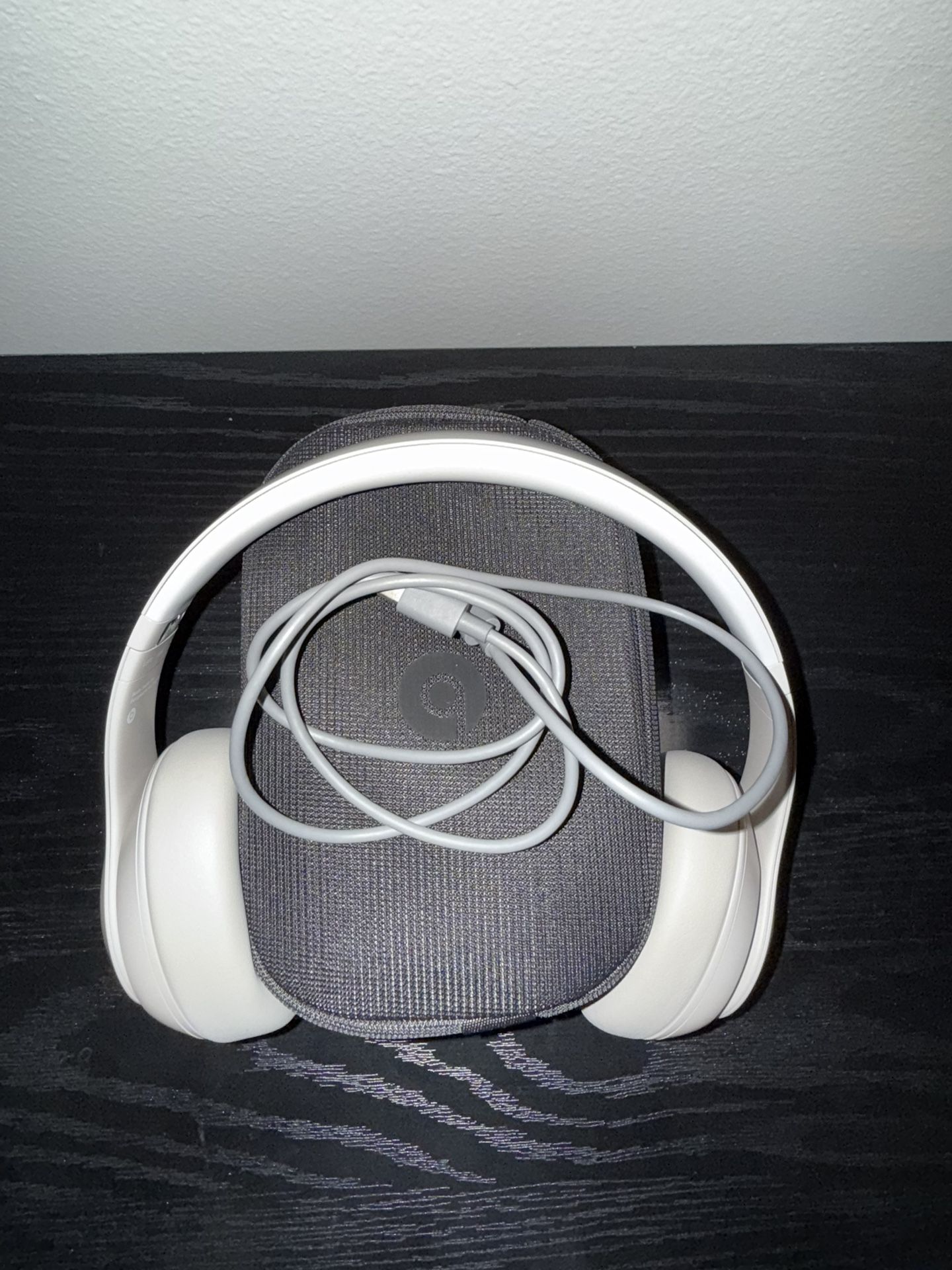 Beats Studio Pro