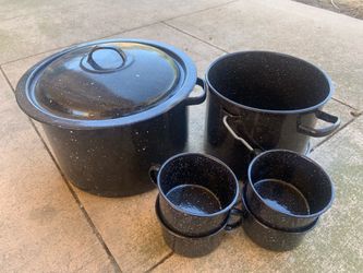 Black enamel camping pots and cups