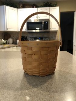 Longaberger Round Basket