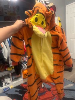 Toddler tigger costume 2-3T