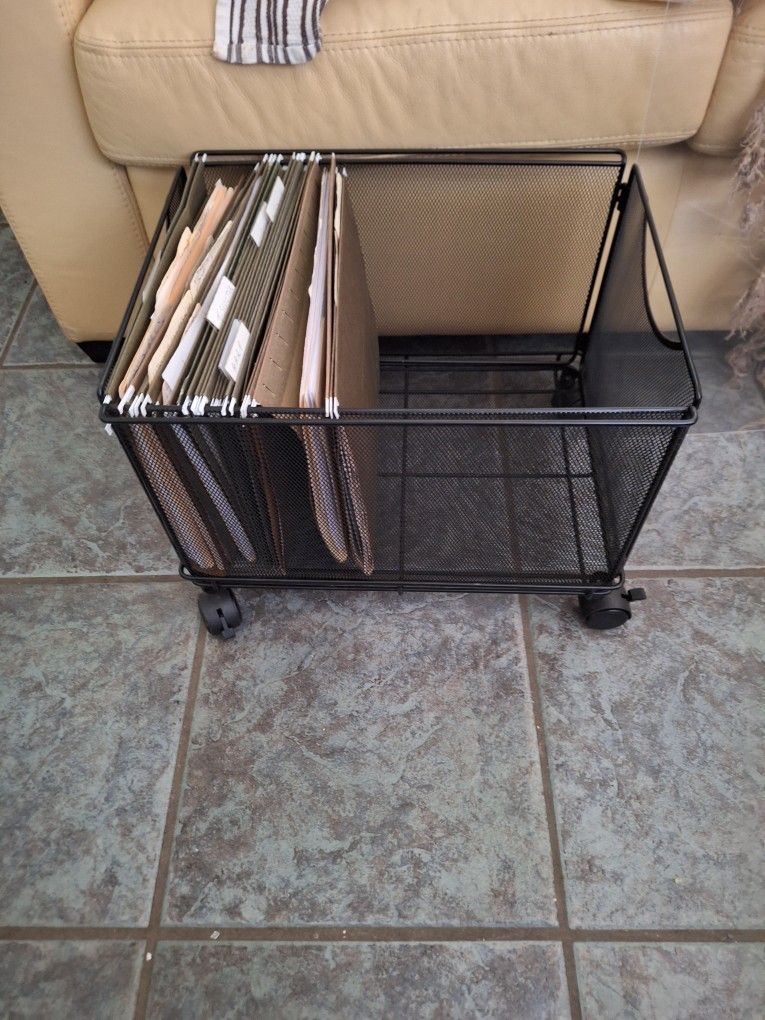 Hanging File Caddy, Folds Too, On Casters