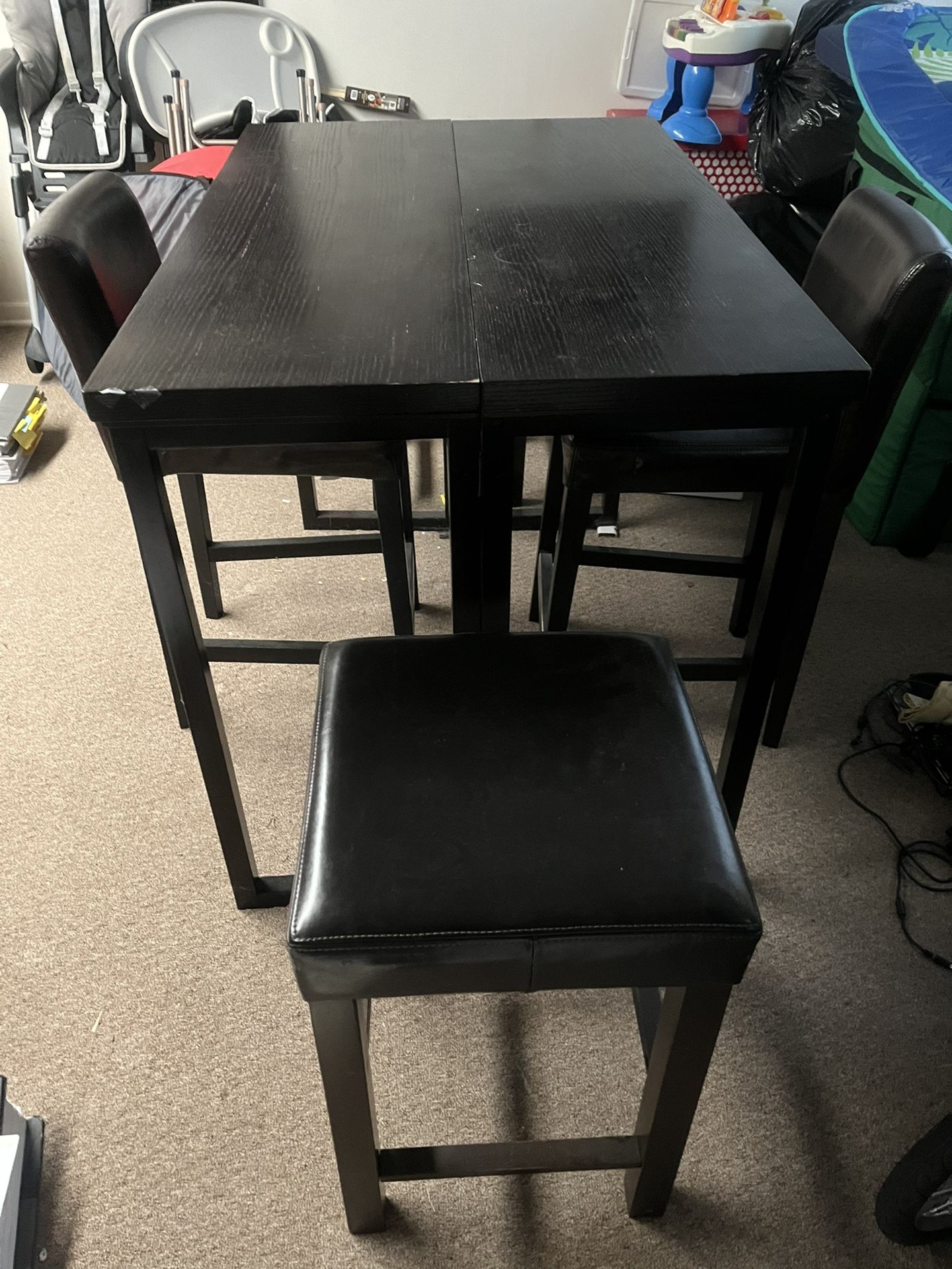 Bar Height Table With 2 Chairs And2 Stools