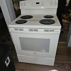  GE Electric Stove 