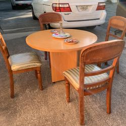 Dining Room Furniture Set $135 For All. 🎈🎈🎈chairs, Table, Dining Furniture, Breakfast Furniture, Kitchen Dining Furniture, Wood Furniture, 