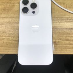 iPhone 16 Pro 256 GB unlocked