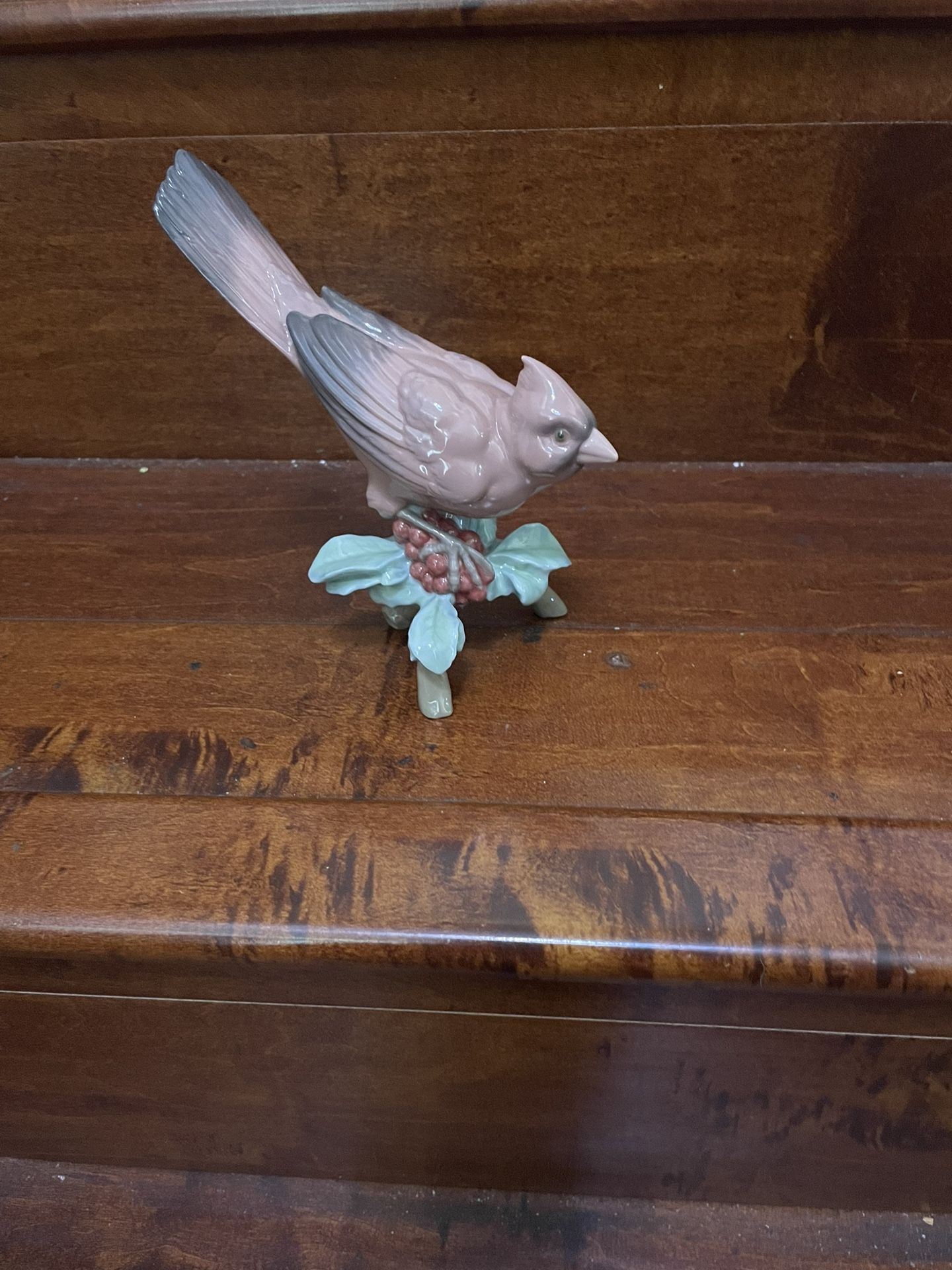 Lladro Figurine Cardinal Bird By Miquel Angel Santaeulalia 2005 Retired
