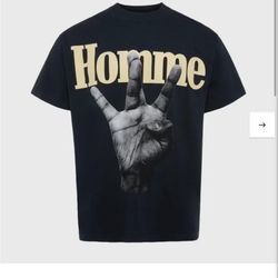 Homme Femme Twisted Fingers Tee