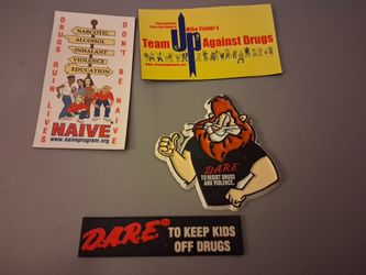 Vintage D. A. R. E. Magnets - Daren The Lion