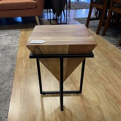 Natural Triangle Cube Side Table Small