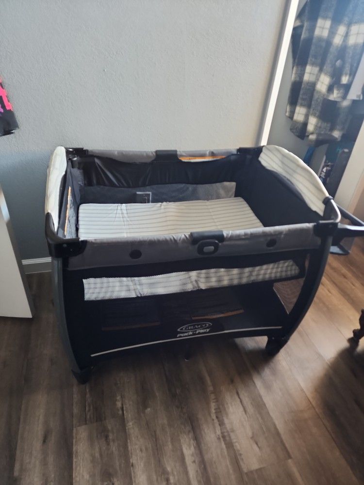Graco Pack N Play