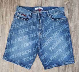 Tommy Hilfiger Mens All Over Logo Letter Print Denim Shorts 38x10