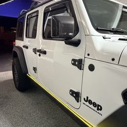 Estribos eléctricos o escaleras laterales eléctricas  (Running Board Electric ) + instalación