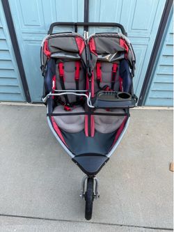 Bob double stroller with tray/ adapter