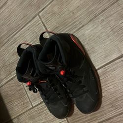 Nike Air Jordan 6 Retro "Black Infrared" sneakers