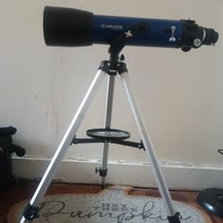 MEADE TELESCOPE 