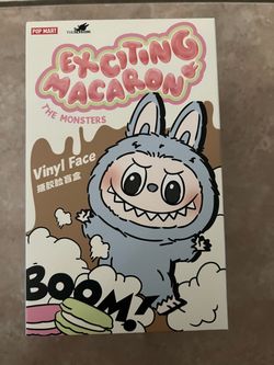 NIB Exciting Macaroon Labubu - Toffee
