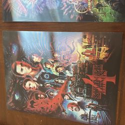 2 Stranger Things changing hologram posters