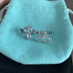 Sterling Silver Diamond Clover Hollow Stud Earrings 