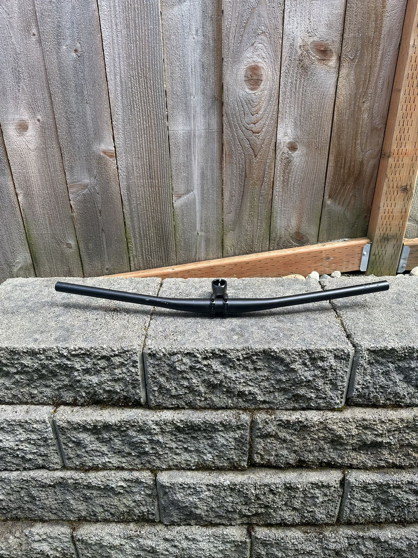 Mountain Bike Handlebars With Steam