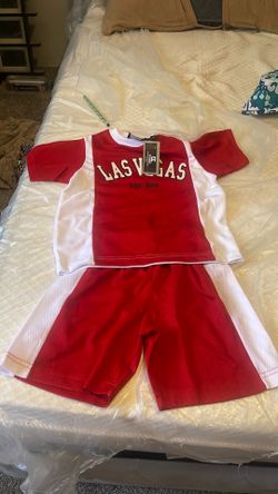 Brand new Las Vegas short set