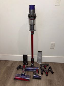 Vacuum Dyson V10 Absolute
