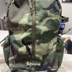 Supreme Backpack Fw21 green