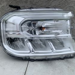 Ford Maverick Right Passenger Headlight