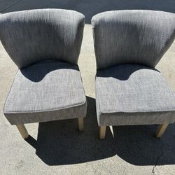 2 Chairs