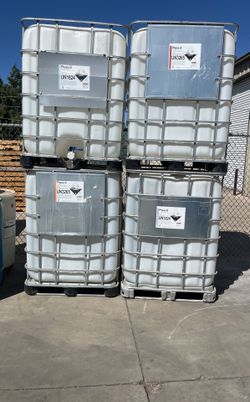 Tote Containers