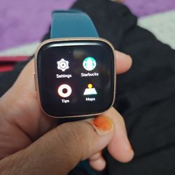 Fitbit Versa 2